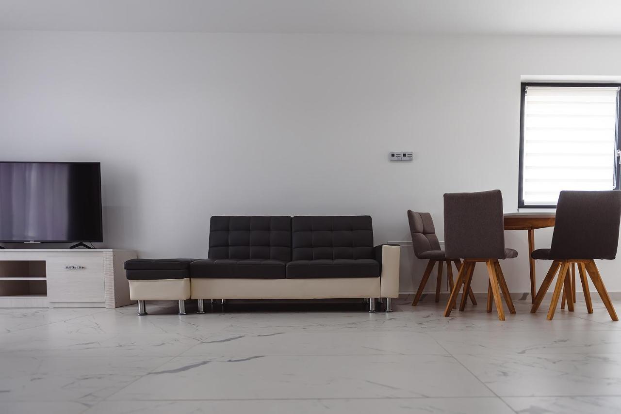 Concept Apartments Budiului 42 Târgu-Mureş Esterno foto