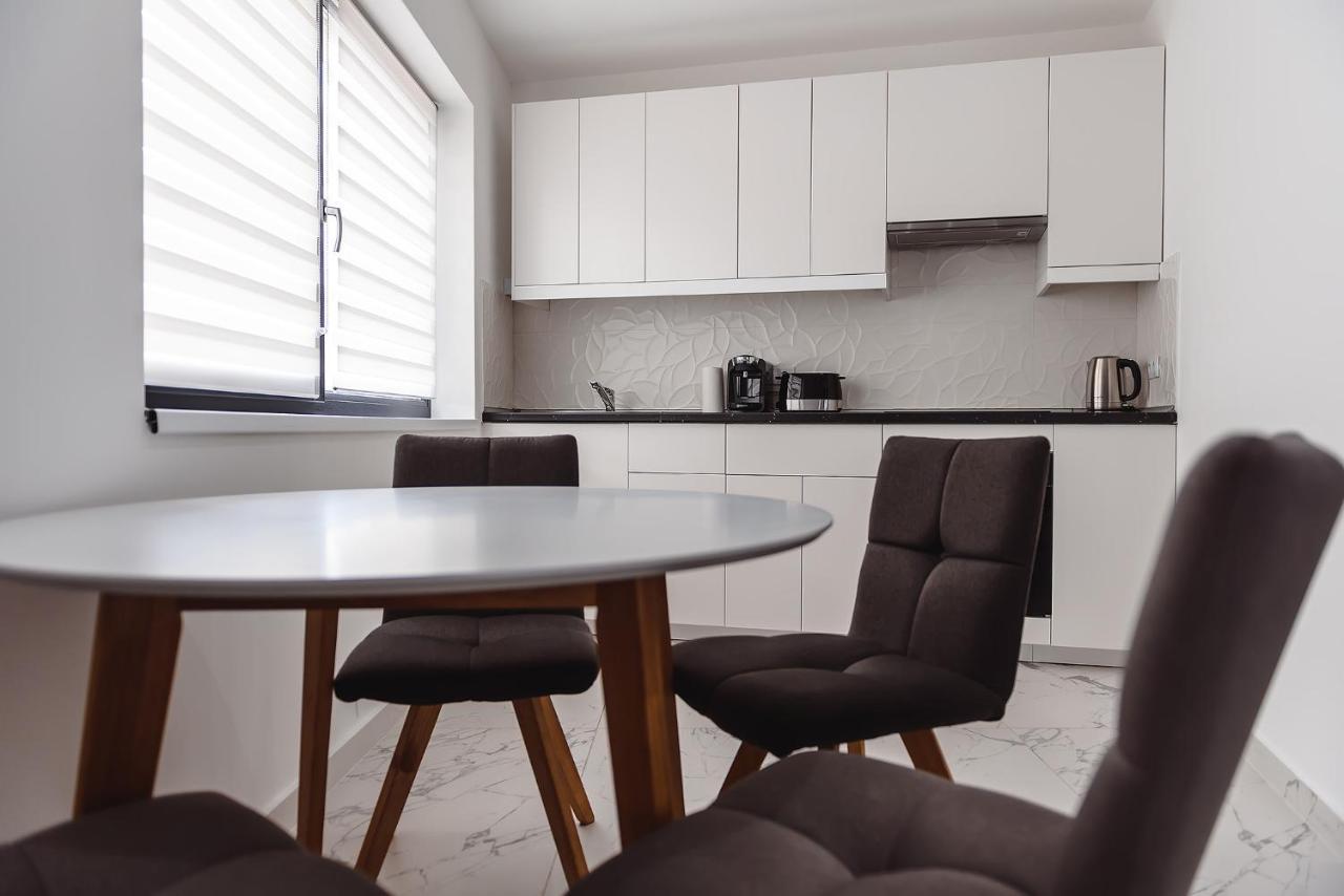 Concept Apartments Budiului 42 Târgu-Mureş Esterno foto