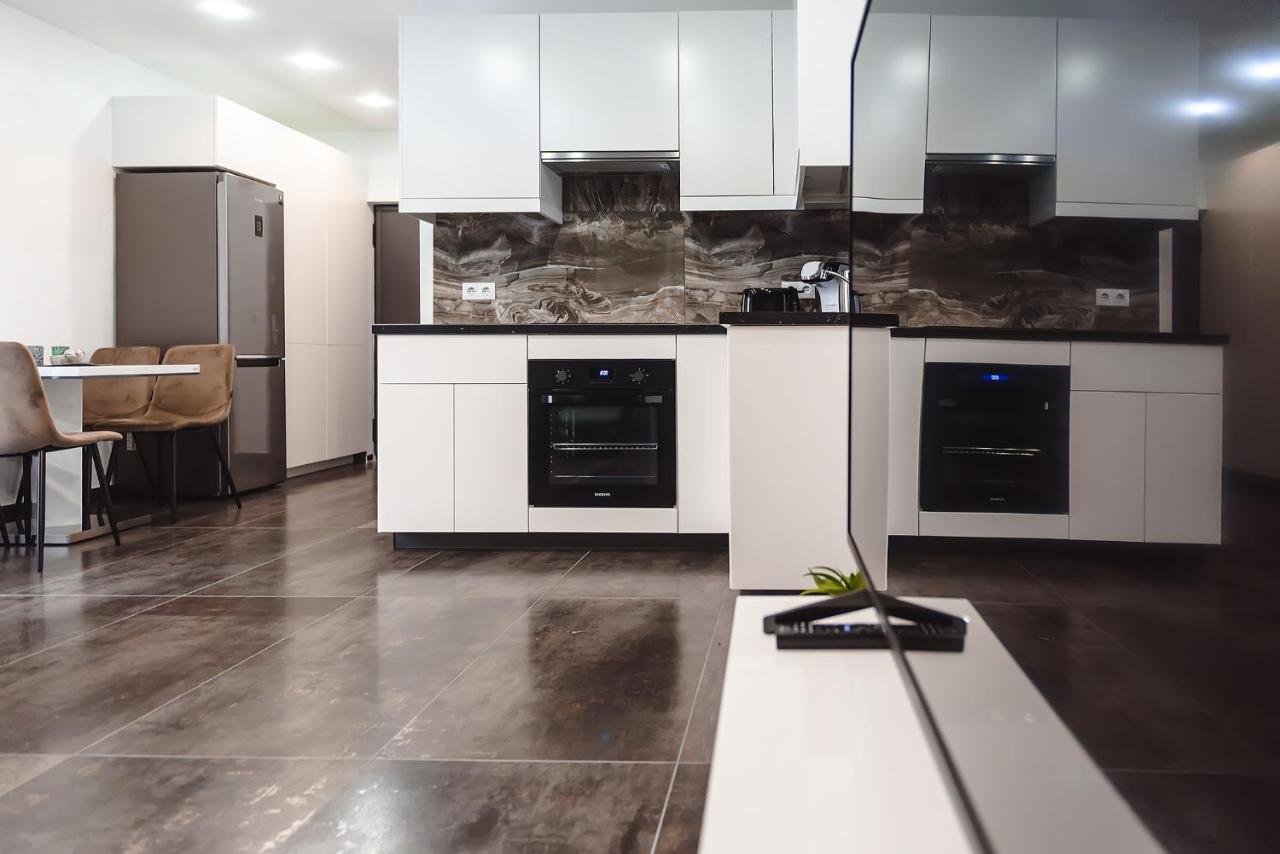Concept Apartments Budiului 42 Târgu-Mureş Esterno foto